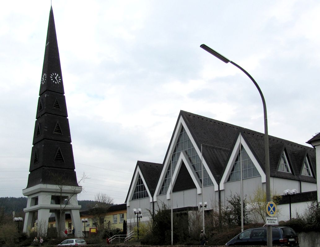 Kirche zur Hl. Familie, Lichtenfels